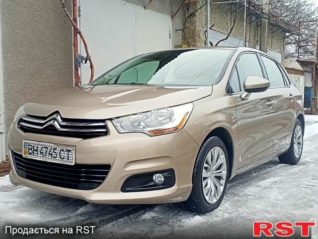 Коричневый Ситроен С4, объемом двигателя 1.6 л и пробегом 120 тыс. км за 8500 $, фото 1 на Automoto.ua