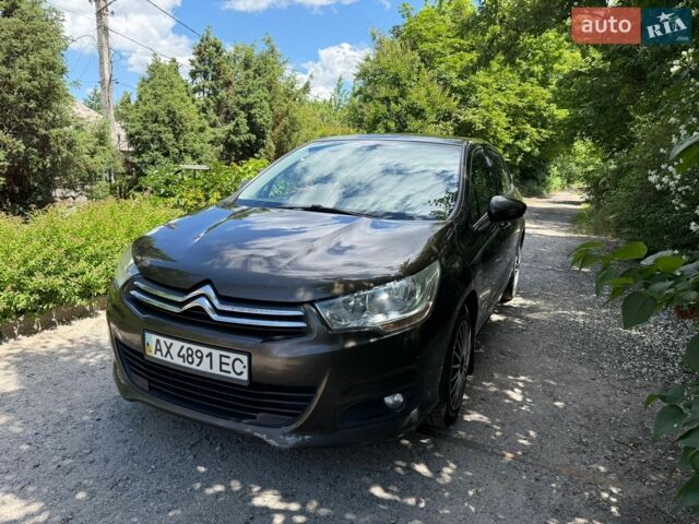 Коричневий Сітроен С4, об'ємом двигуна 1.56 л та пробігом 214 тис. км за 4600 $, фото 1 на Automoto.ua