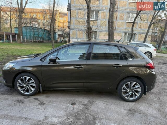 Коричневий Сітроен С4, об'ємом двигуна 1.56 л та пробігом 226 тис. км за 5300 $, фото 1 на Automoto.ua