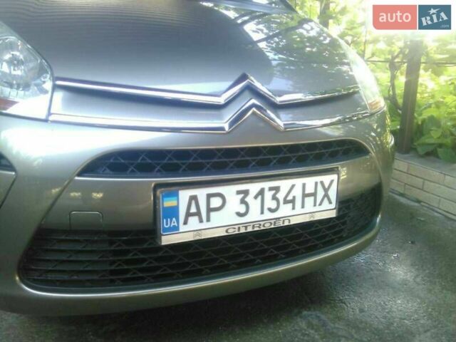 Коричневий Сітроен С4, об'ємом двигуна 1.6 л та пробігом 142 тис. км за 6500 $, фото 1 на Automoto.ua
