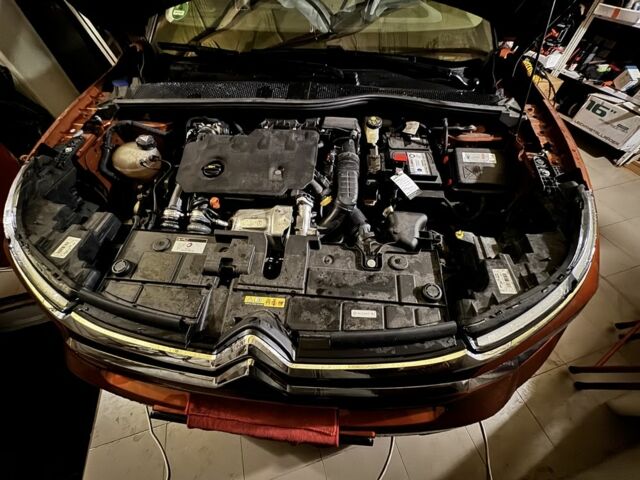 Коричневый Ситроен С4, объемом двигателя 1.5 л и пробегом 3 тыс. км за 23500 $, фото 1 на Automoto.ua