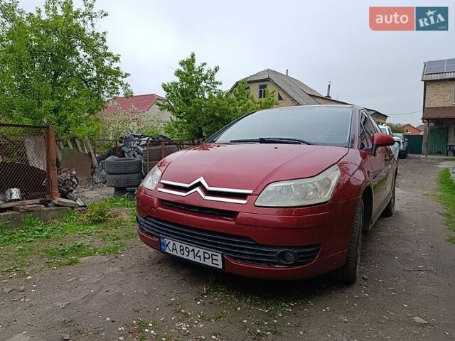 Красный Ситроен С4, объемом двигателя 1.59 л и пробегом 200 тыс. км за 3000 $, фото 1 на Automoto.ua