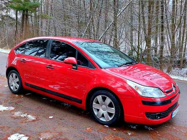 Червоний Сітроен С4, об'ємом двигуна 1.6 л та пробігом 157 тис. км за 5500 $, фото 1 на Automoto.ua