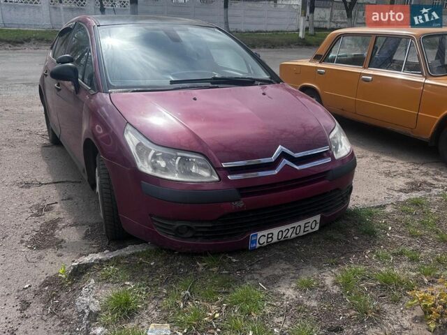 Червоний Сітроен С4, об'ємом двигуна 1.59 л та пробігом 401 тис. км за 3300 $, фото 1 на Automoto.ua