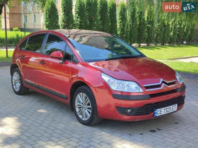 Красный Ситроен С4, объемом двигателя 1.6 л и пробегом 278 тыс. км за 4200 $, фото 1 на Automoto.ua