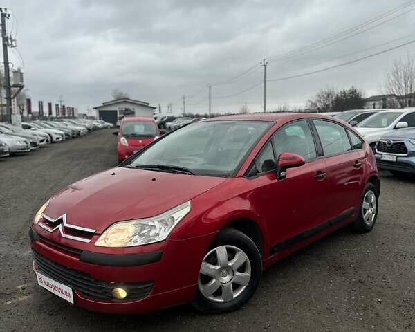 Красный Ситроен С4, объемом двигателя 1.36 л и пробегом 187 тыс. км за 2999 $, фото 1 на Automoto.ua