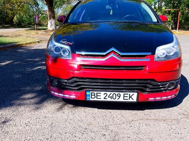 Червоний Сітроен С4, об'ємом двигуна 1.6 л та пробігом 194 тис. км за 4800 $, фото 1 на Automoto.ua