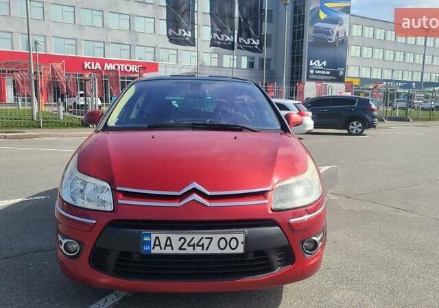 Красный Ситроен С4, объемом двигателя 1.59 л и пробегом 230 тыс. км за 4500 $, фото 1 на Automoto.ua