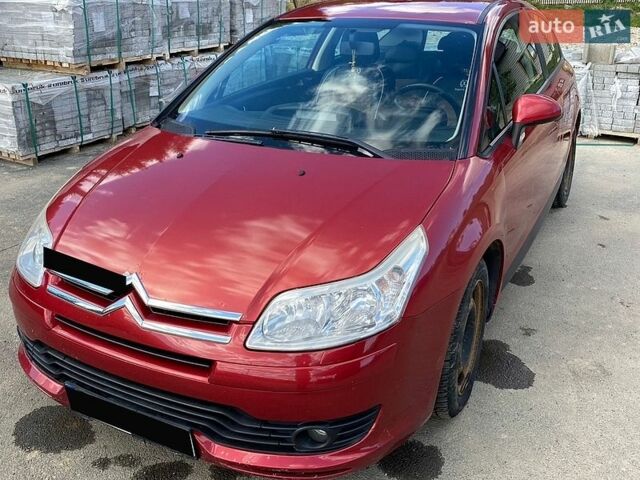 Красный Ситроен С4, объемом двигателя 1.6 л и пробегом 219 тыс. км за 3500 $, фото 1 на Automoto.ua
