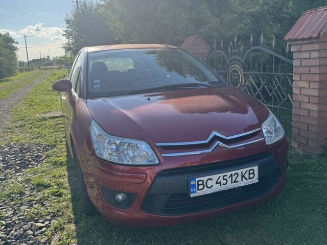 Красный Ситроен С4, объемом двигателя 1.6 л и пробегом 220 тыс. км за 4800 $, фото 1 на Automoto.ua