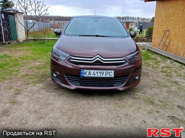 Червоний Сітроен С4, об'ємом двигуна 1.6 л та пробігом 250 тис. км за 7500 $, фото 1 на Automoto.ua
