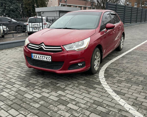 Червоний Сітроен С4, об'ємом двигуна 1.59 л та пробігом 280 тис. км за 4800 $, фото 1 на Automoto.ua