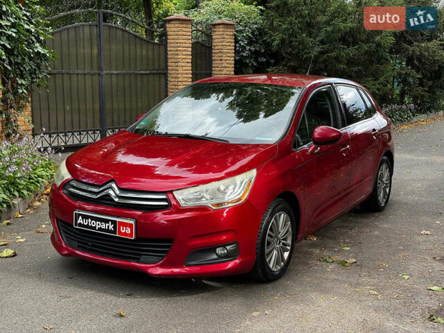 Красный Ситроен С4, объемом двигателя 1.6 л и пробегом 351 тыс. км за 6490 $, фото 1 на Automoto.ua