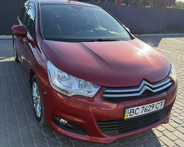 Ситроен С4 2012 в Львове на Automoto.ua Красный Ситроен С4, объемом двигателя 1.6 л и пробегом 143 тыс. км за 7400 $, фото 1 на Automoto.ua