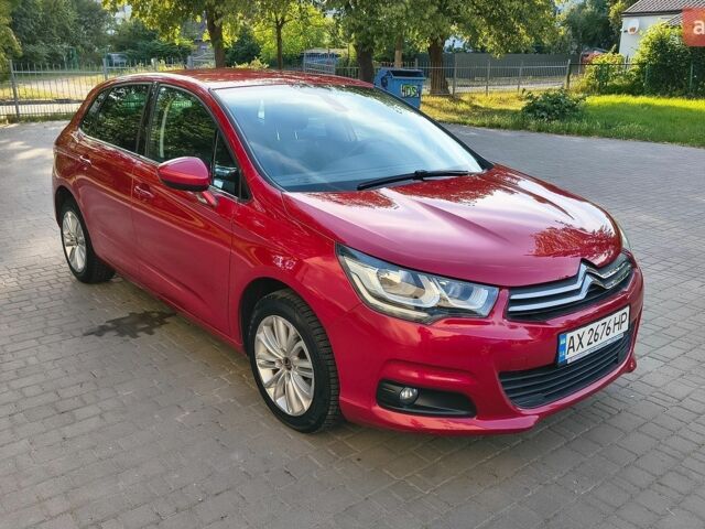 Красный Ситроен С4, объемом двигателя 1.56 л и пробегом 175 тыс. км за 9500 $, фото 1 на Automoto.ua