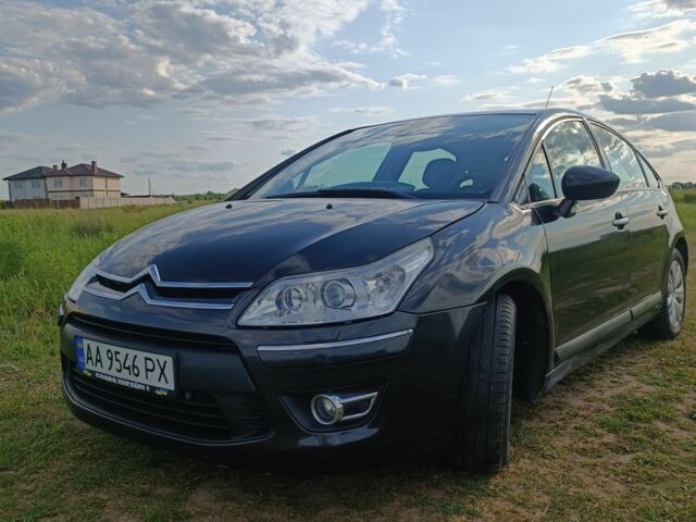 Сітроен С4, об'ємом двигуна 2 л та пробігом 256 тис. км за 5300 $, фото 1 на Automoto.ua