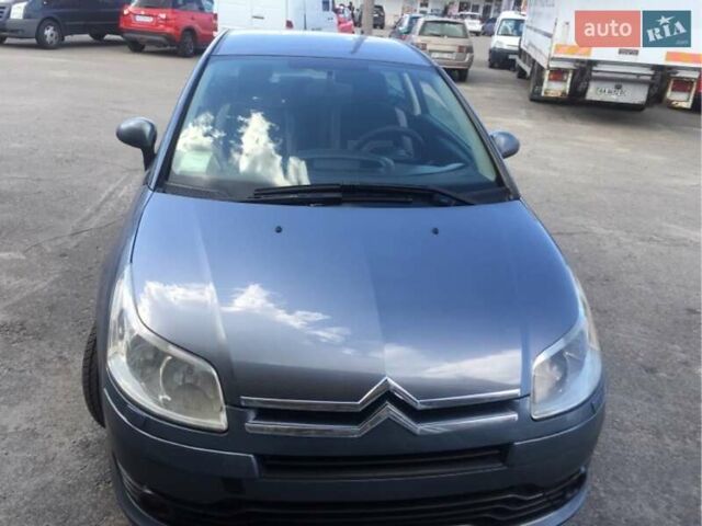 Ситроен С4, объемом двигателя 1.6 л и пробегом 279 тыс. км за 4950 $, фото 1 на Automoto.ua