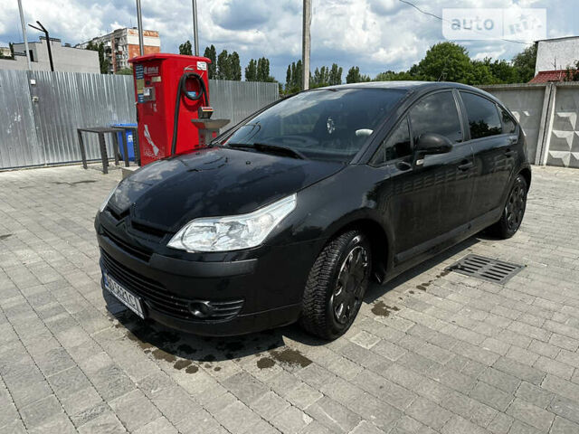 Ситроен С4, объемом двигателя 1.6 л и пробегом 166 тыс. км за 4500 $, фото 1 на Automoto.ua