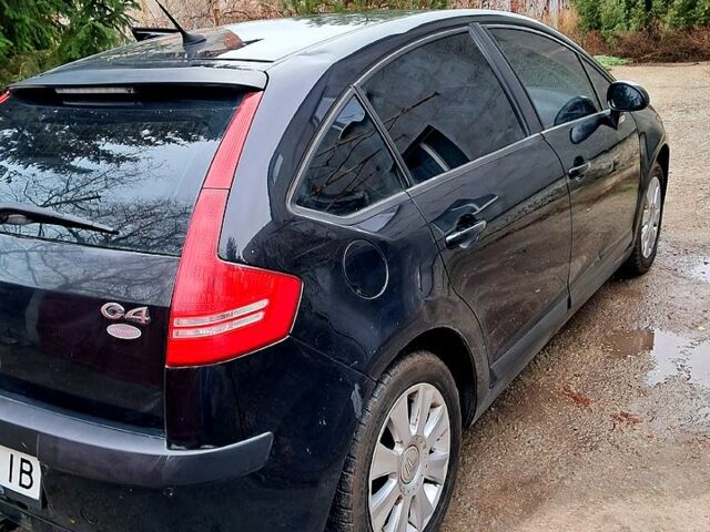 Ситроен С4, объемом двигателя 1.6 л и пробегом 344 тыс. км за 4600 $, фото 1 на Automoto.ua