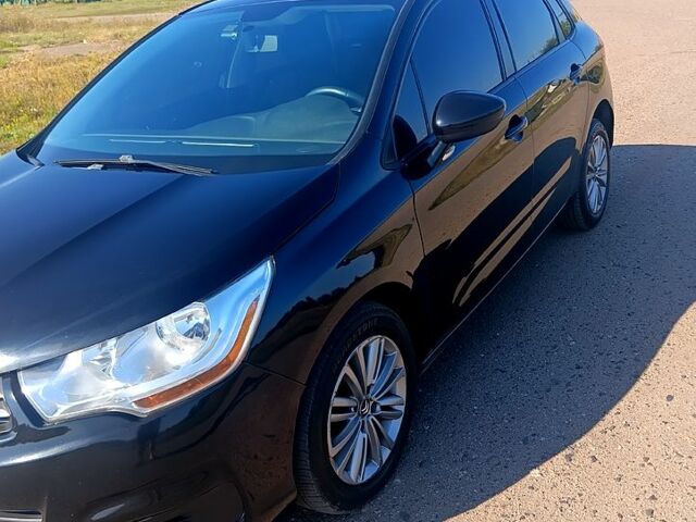 Ситроен С4, объемом двигателя 1.6 л и пробегом 342 тыс. км за 6300 $, фото 1 на Automoto.ua