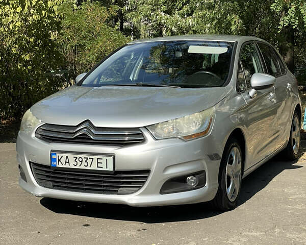 Ситроен С4, объемом двигателя 1.6 л и пробегом 236 тыс. км за 7800 $, фото 1 на Automoto.ua