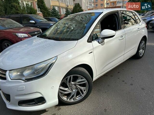 Ситроен С4, объемом двигателя 0 л и пробегом 140 тыс. км за 8400 $, фото 1 на Automoto.ua