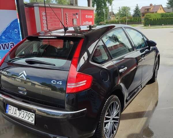 Ситроен С4, объемом двигателя 1.59 л и пробегом 231 тыс. км за 2000 $, фото 1 на Automoto.ua