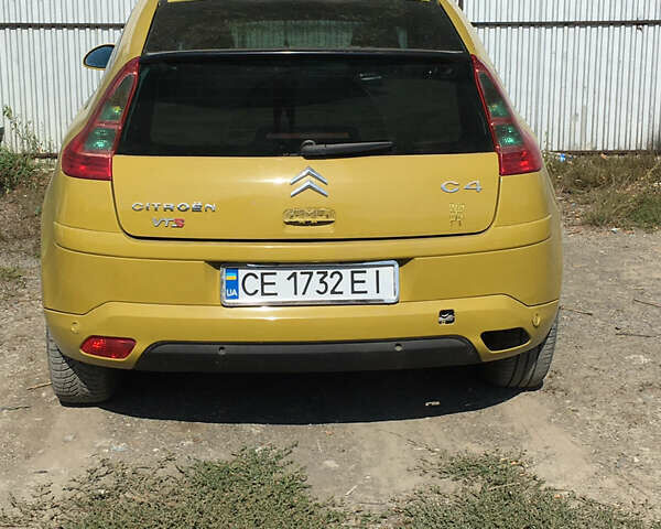 Желтый Ситроен С4, объемом двигателя 1.6 л и пробегом 333 тыс. км за 2250 $, фото 1 на Automoto.ua