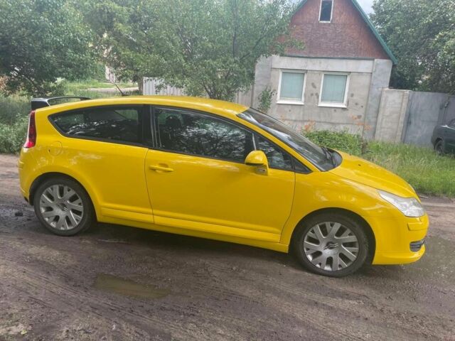 Жовтий Сітроен С4, об'ємом двигуна 2 л та пробігом 279 тис. км за 5700 $, фото 1 на Automoto.ua