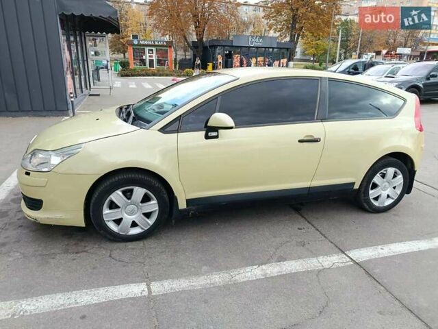 Желтый Ситроен С4, объемом двигателя 0 л и пробегом 152 тыс. км за 3000 $, фото 1 на Automoto.ua