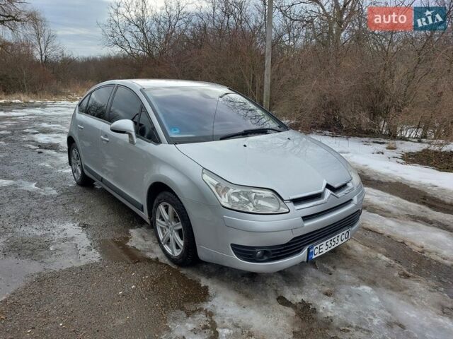 Серый Ситроен С4, объемом двигателя 1.6 л и пробегом 247 тыс. км за 4350 $, фото 1 на Automoto.ua