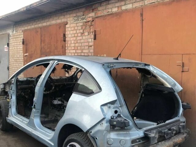 Сірий Сітроен С4, об'ємом двигуна 0 л та пробігом 250 тис. км за 320 $, фото 1 на Automoto.ua
