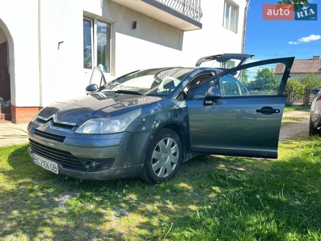 Серый Ситроен С4, объемом двигателя 1.56 л и пробегом 317 тыс. км за 4000 $, фото 1 на Automoto.ua