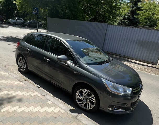 Сірий Сітроен С4, об'ємом двигуна 1.6 л та пробігом 200 тис. км за 7900 $, фото 1 на Automoto.ua