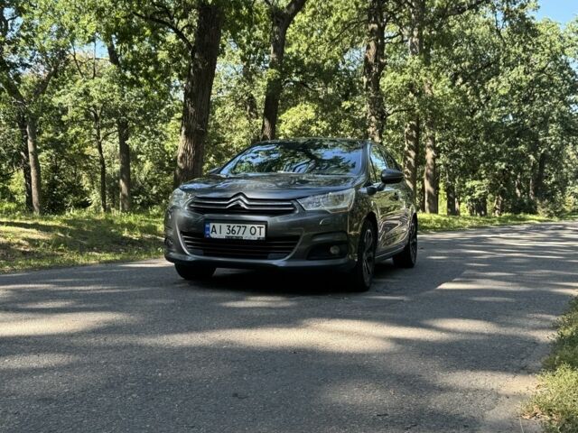 Серый Ситроен С4, объемом двигателя 1.6 л и пробегом 197 тыс. км за 7200 $, фото 1 на Automoto.ua