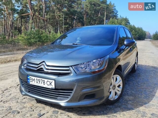Серый Ситроен С4, объемом двигателя 1.59 л и пробегом 114 тыс. км за 7600 $, фото 1 на Automoto.ua