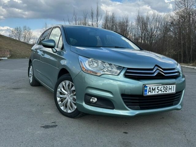 Серый Ситроен С4, объемом двигателя 1.56 л и пробегом 106 тыс. км за 7999 $, фото 1 на Automoto.ua