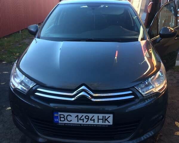 Серый Ситроен С4, объемом двигателя 1.6 л и пробегом 170 тыс. км за 8200 $, фото 1 на Automoto.ua