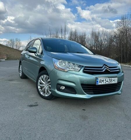 Серый Ситроен С4, объемом двигателя 1.56 л и пробегом 106 тыс. км за 8700 $, фото 1 на Automoto.ua