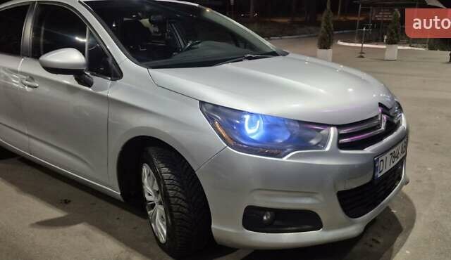 Серый Ситроен С4, объемом двигателя 1.6 л и пробегом 250 тыс. км за 7200 $, фото 1 на Automoto.ua