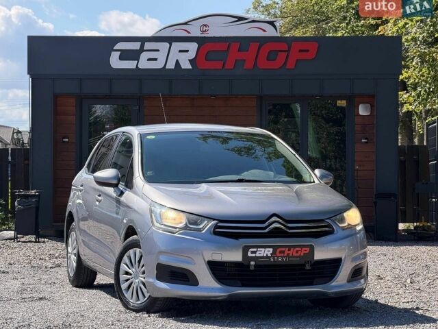 Серый Ситроен С4, объемом двигателя 1.6 л и пробегом 320 тыс. км за 7500 $, фото 1 на Automoto.ua