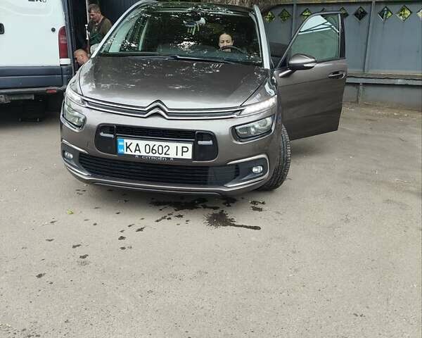 Сірий Сітроен С4, об'ємом двигуна 1.6 л та пробігом 265 тис. км за 12000 $, фото 1 на Automoto.ua