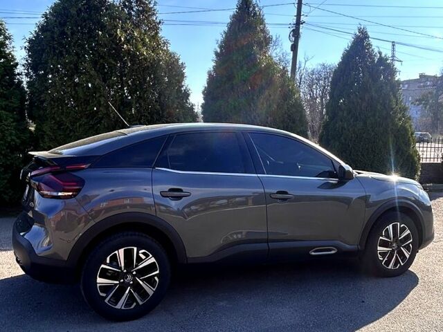 Сірий Сітроен С4, об'ємом двигуна 1.2 л та пробігом 84 тис. км за 18800 $, фото 1 на Automoto.ua