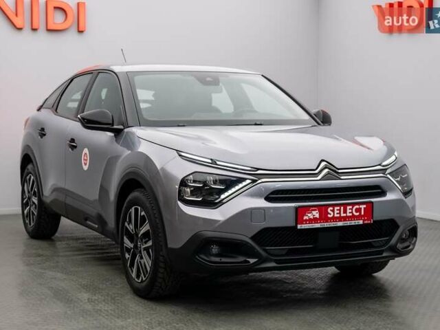 Серый Ситроен С4, объемом двигателя 1.2 л и пробегом 73 тыс. км за 17505 $, фото 1 на Automoto.ua