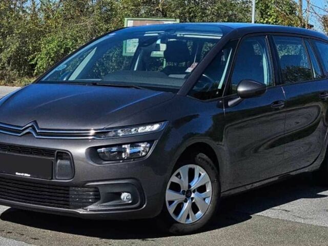 Серый Ситроен С4, объемом двигателя 1.2 л и пробегом 65 тыс. км за 9000 $, фото 1 на Automoto.ua