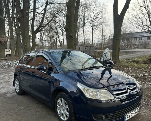 Синий Ситроен С4, объемом двигателя 0 л и пробегом 208 тыс. км за 4500 $, фото 1 на Automoto.ua