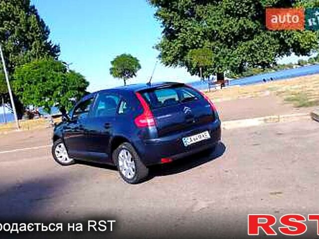 Синий Ситроен С4, объемом двигателя 1.6 л и пробегом 233 тыс. км за 5600 $, фото 1 на Automoto.ua