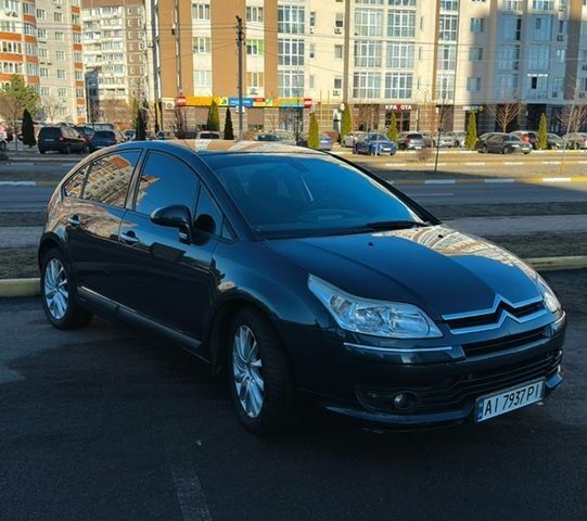 Синій Сітроен С4, об'ємом двигуна 1.56 л та пробігом 189 тис. км за 6000 $, фото 1 на Automoto.ua