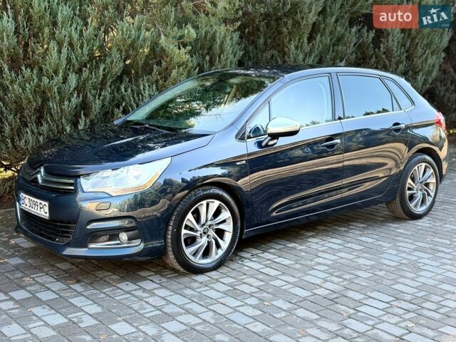 Синий Ситроен С4, объемом двигателя 1.6 л и пробегом 227 тыс. км за 6900 $, фото 1 на Automoto.ua