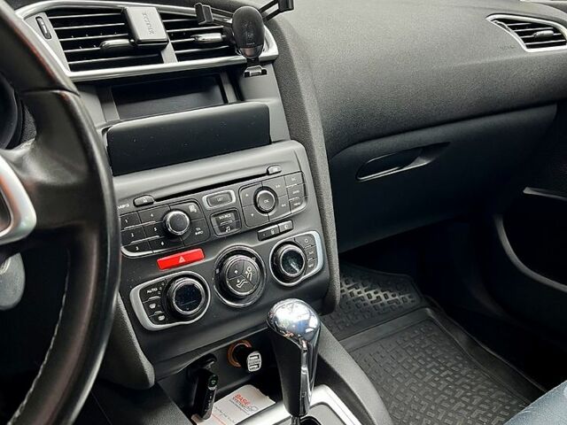 Ситроен С4 2012 в Житомире на Automoto.ua Синий Ситроен С4, объемом двигателя 1.6 л и пробегом 82 тыс. км за 6700 $, фото 1 на Automoto.ua